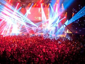 غنّوا مع "ديدو" وارقصوا مع "ميلاني سي" نجمة "سبايس غيرلز"