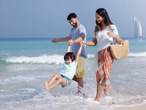 الكثير من المرح خلال شهر أكتوبر