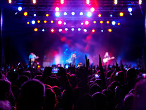 ألمع النجوم في حفلات مُميّزة