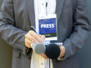 Mother of Journalist Urges US to Negotiate His Release From Syria