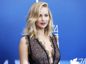 Jennifer Lawrence Gives Birth to First Child