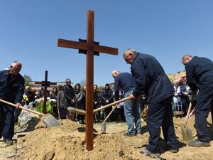 UN: 12.8M People Displaced in Ukraine