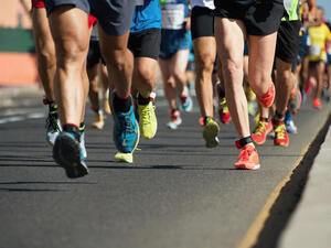 Nurse Runs Marathon in Scrubs, Breaks World Record