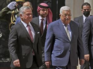 Jordan's King Makes Rare West Bank Trip to Meet Abbas (AFP)