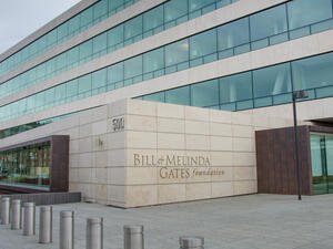 Gates, 2 Other Charities Pledge $125 Million to Combat COVID-19