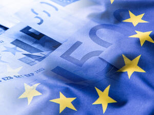 Analysts say the European Central Bank fears to make any policy change even though their policies haven’t worked, as a global recession is expected soon. 