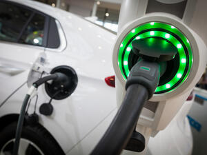UAE: You Can Now Charge Your Electric Car for Free Until Dec 2021