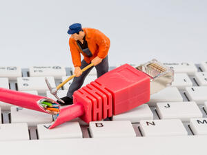 Amazon, Spotify Among Hundreds of Website That Are Down