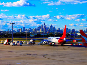 Australia Mulls Reopening Travel to Japan, S.Korea, Singapore