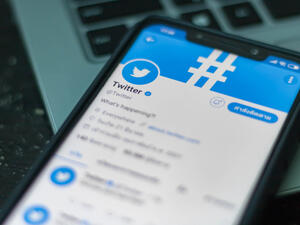 Twitter Starts Removing Blue Verification Badges from these Accounts