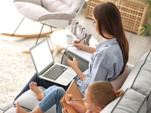 UAE: These Are the Working Mothers who Can Work from Home As School Reopens