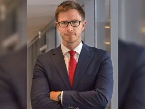 بحسب تقرير لاستراتيجي & الشرق الأوسط:  أمام شركاتِ النفط والغاز في منطقة الشرق الأوسط مهمة كبرى لترجمة تطلعات الانبعاثات الصفرية إلى خطط  عمل ملموسة