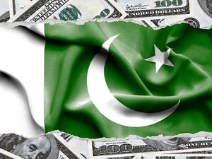 Pakistan: Remittances Hit $2.7 Billion In March