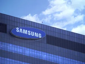 This Is How You Can Turn Your Samsung's Fridge Into TV 