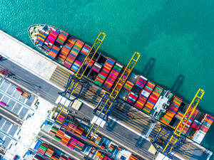 Electronics, Textiles, Automotive Products Top Global Trade in Q3