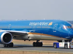 Vietnam Suspends All Inbound Commercial Flights Over New Virus Cases