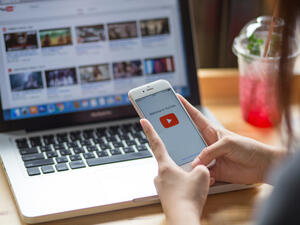 YouTube Mulls Venturing into NFTs