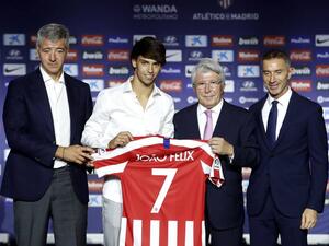 جواو فيليكس خلال تقديمه