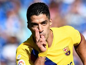 سواريز يحتفل بهدفه