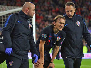 مودريتش بعد تعرضه للإصابة