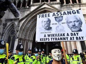 US is appealing a ruling by a British judge not to extradite Julian Assange