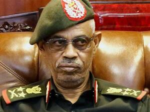 Sudanese Defense Minister Awad Mohamed Ahmed Ibn Auf in Khartoum on November 25, 2018. (AFP)