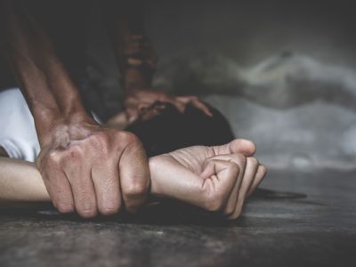 Bus driver rapes woman in front of her son in Egypt