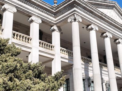  مجتبى خامنئي