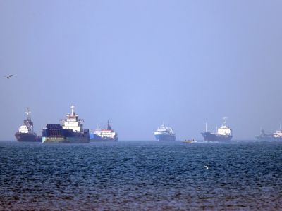 In this picture obtained from Iran's ISNA news agency on May 4, 2026, vessels are pictured anchored in the Strait of Hormuz off Bandar Abbas in southern Iran. Photo by AMIRHOSSEIN KHORGOOEI / ISNA / AFP