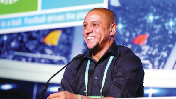 روبرتو كارلوس