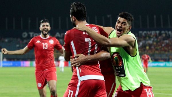 تطلعات كبيرة للجزائر وتونس