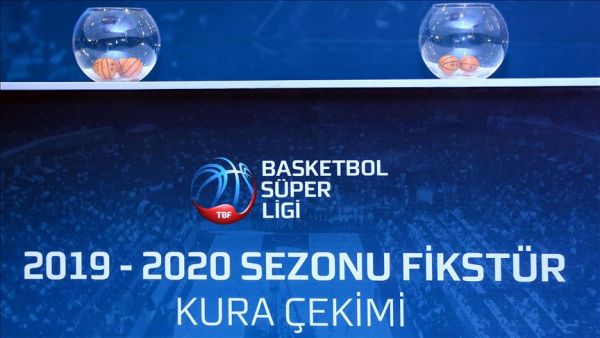 16 teams to compete in Basketball Super Lig to lift trophy next season (Photo: Anadolu Agency)