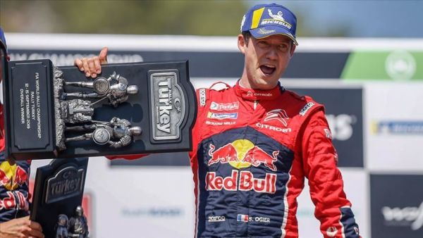 6th time world champion gains advantage in championship as 3 more races left in 2019 calendar (Photo: AA)