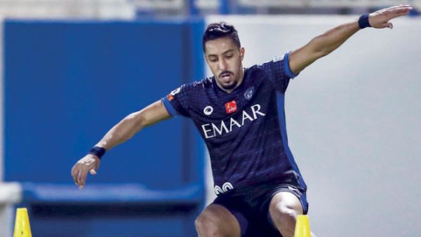 ركز المدرب لوتشيسكو في الحصة التدريبية على النواحي اللياقية والتكتيكية