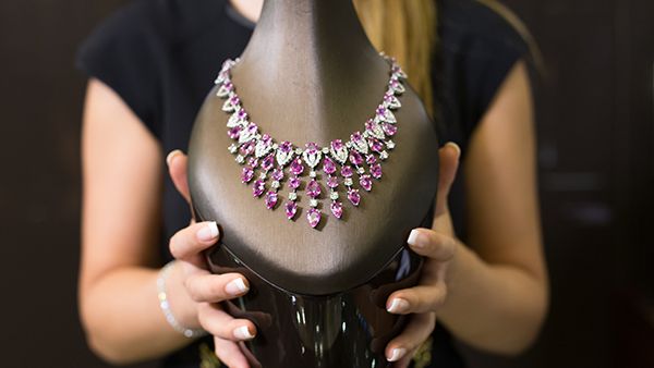 معرض فيتشينزا أورو دبي الدولي للمجوهرات