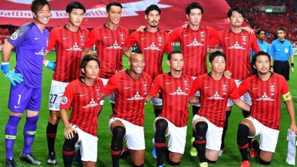 Japanese football club Urawa arrived in Saudi Arabia on Wednesday evening at King Khalid Airport in Riyadh in preparation for their AFC Champions League final. (AFP/File Photo)