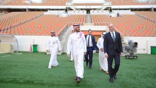 Spanish football chief Luis Rubiales and Prince Abdul Aziz bin Turki Al-Faisal, chairman of the GSA, tour the stadium in Jeddah where the Spanish Super Cup will be played. (Photo: GSA)