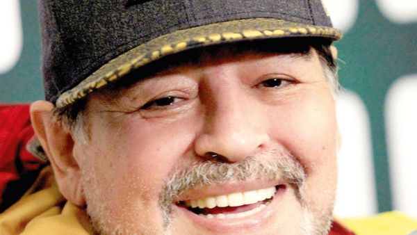 دييغو مارادونا