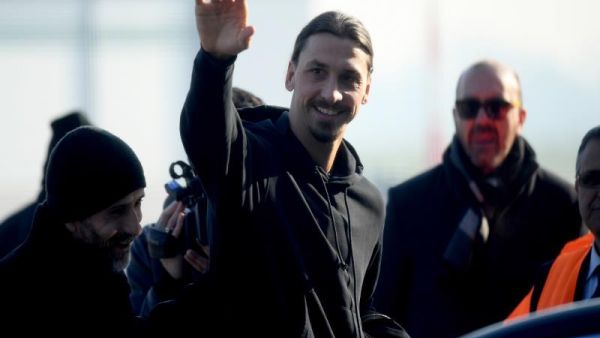 إبراهيموفيتش يحيي الجماهير