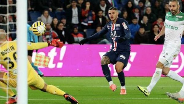 إيكاردي يواصل التألق