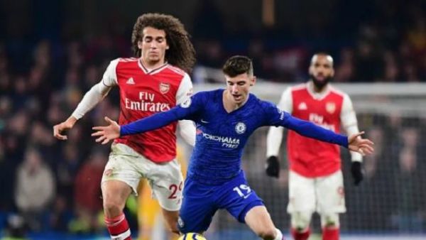 تعادل مثير في ديربي لندن