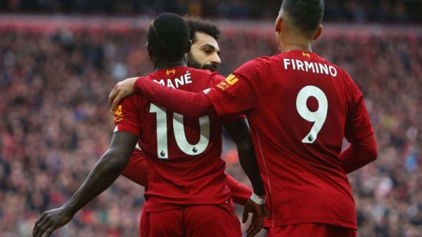 فوز معنوي مهم للريدز