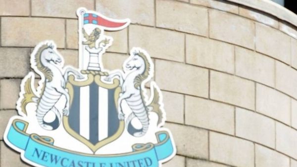 شعار نيوكاسل يونايتد