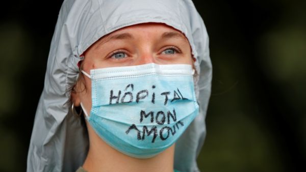 France: Thousands of Health Workers Protest Over Conditions, Pay