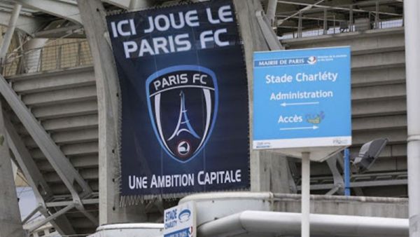 شعار نادي باريس إف سي