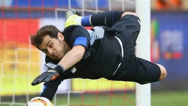 إيكر كاسياس