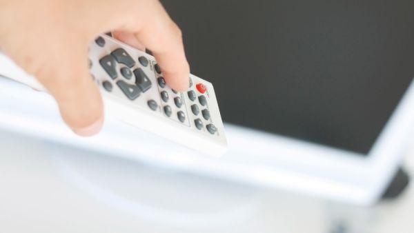 E! news Dies at the Age of 29 Due to COVID-19