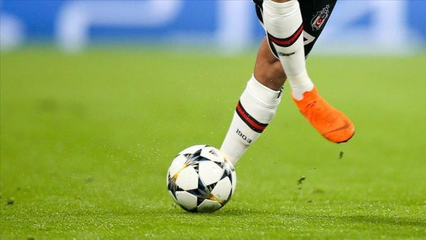 Clash of football titans to be held on Aug. 25 or 26 in Greece (Photo: AA)