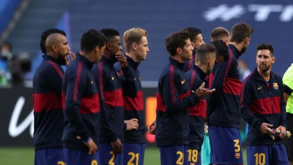 برشلونة يخطط للتخلص من عدة لاعبين