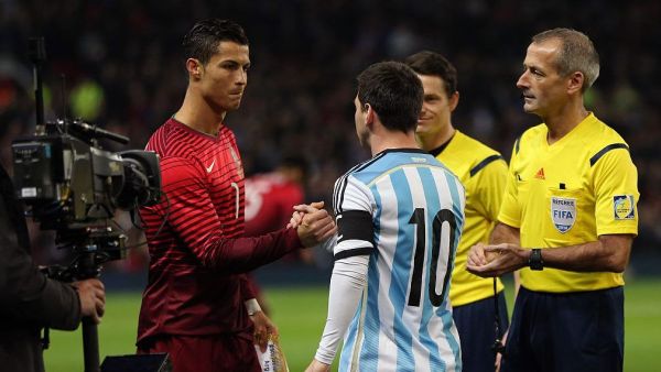 ميسي ورونالدو في فريق واحد؟